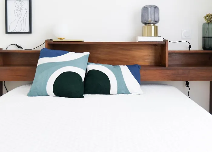 Dom wakacyjny Jolie Maison Renovee Dans Le Centre-ville Avec Garage Privatif 4 Personnes *